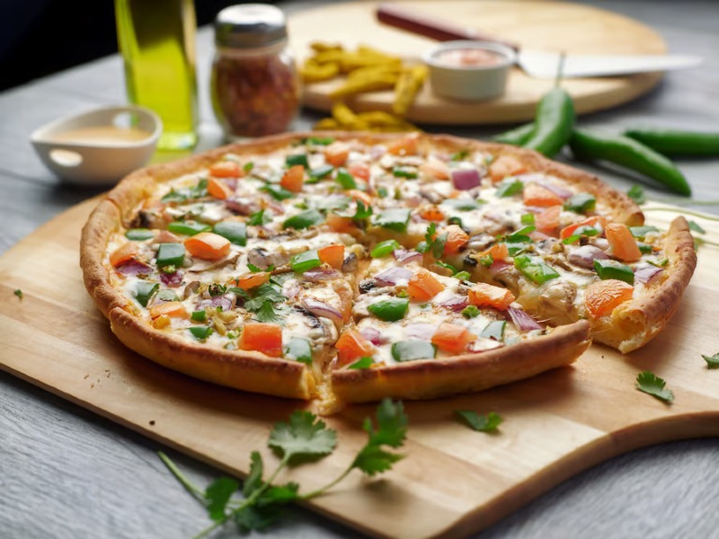 Tikka Masala Paneer Pizzatwist